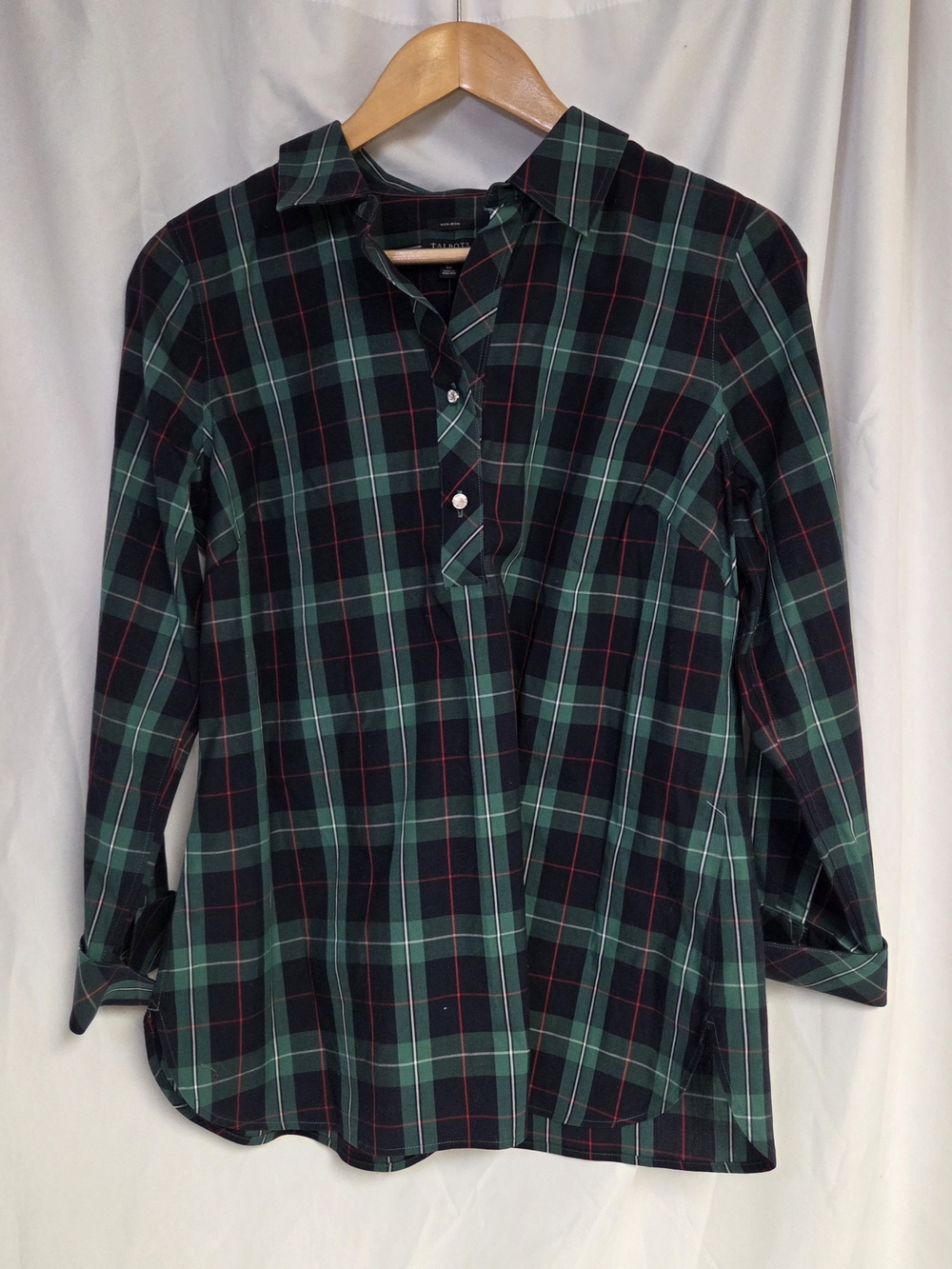Talbots Green and Black Plaid Button-Down Women's Shirt 8P